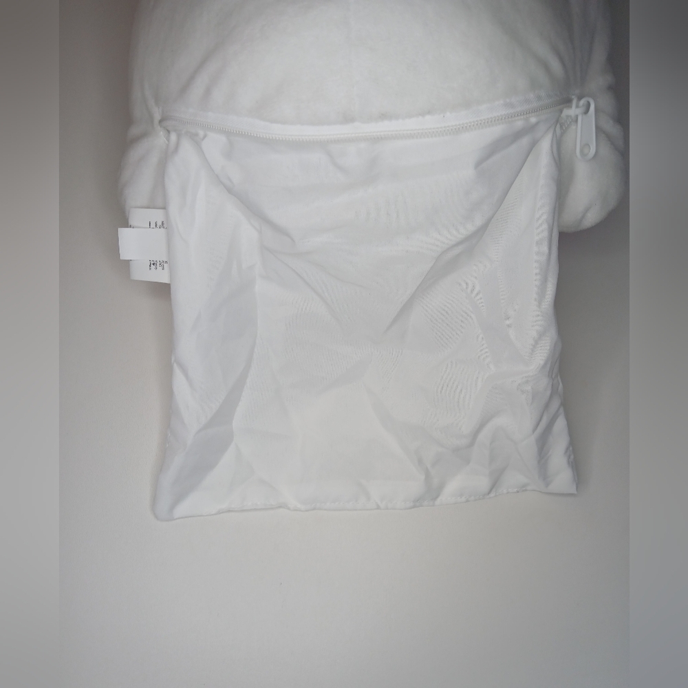 Hello Kitty Backpack Plush - Picture 5 of 6